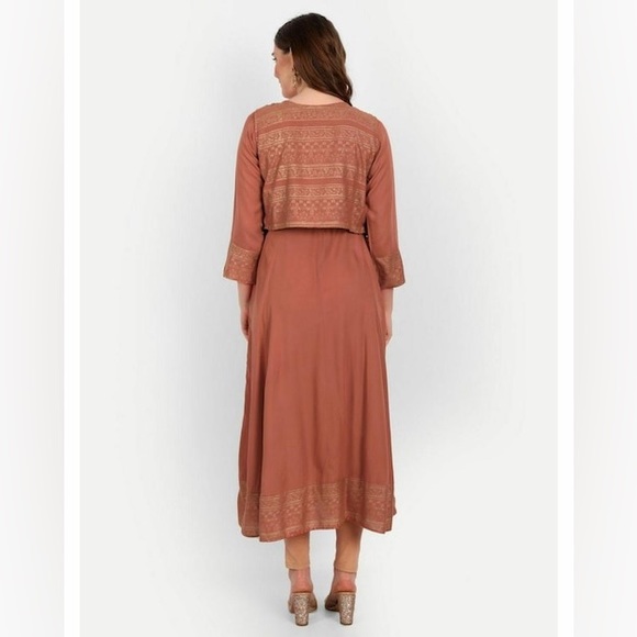 Happy Design Women Brown Printed Rayon Kurta - Picture 3 of 5